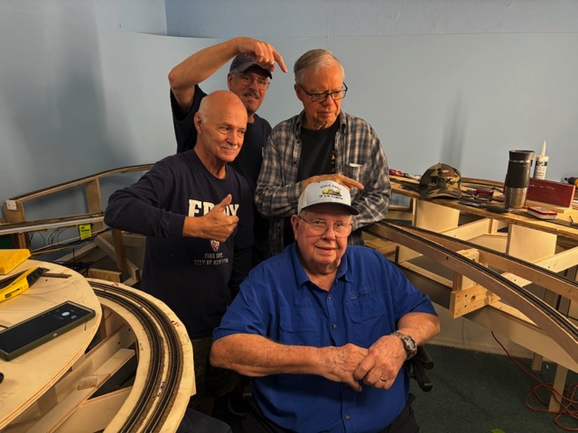 N Scale Crew